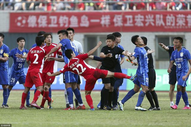 李毅吧为什么这么火?