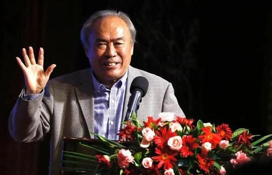 张柏芝下面毛又多又长